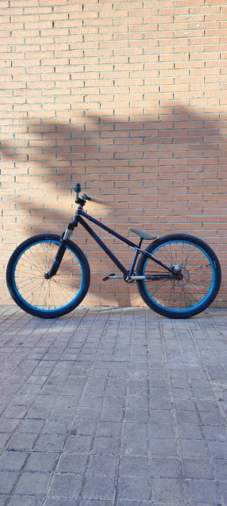 Bici da dirt Eastern bike