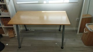 Mesa escritorio madera y metal técnica