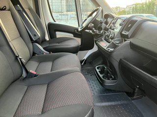 Opel Movano 2023