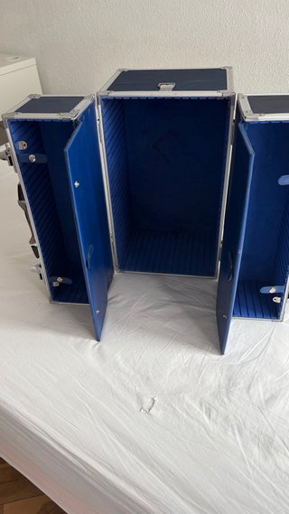 Maletín de peluquería azul y negro