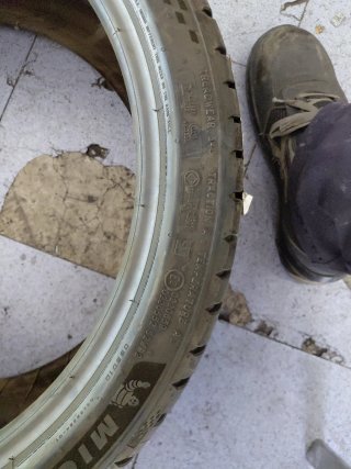 245/35R18 92Y MICHELÍN