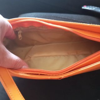 Bolso de hombro naranja