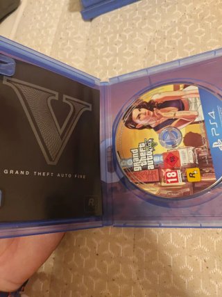 Lote 4 Juegos PS4: FIFA 16, God of War, Minecraft,