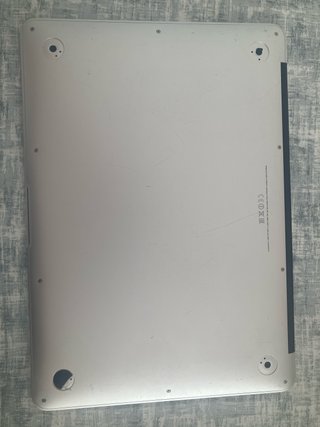 MacBook Air 13 (2013) Plata y cargador