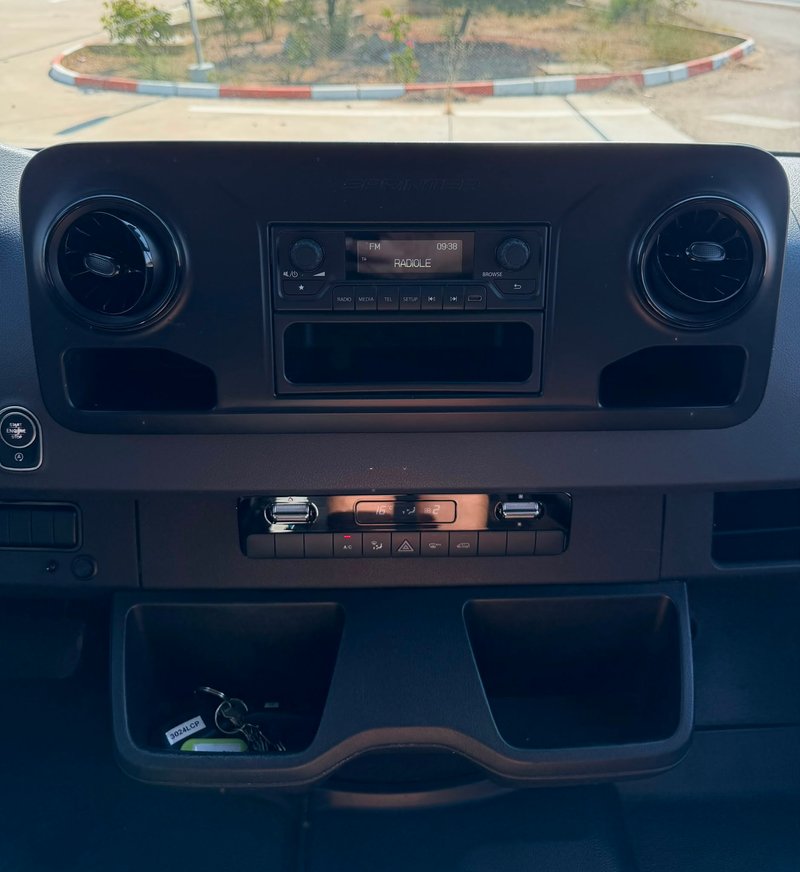 Mercedes-Benz Sprinter 2020, foto 14