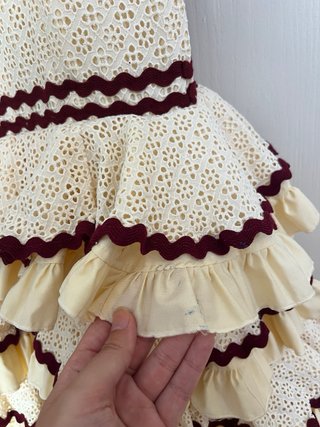 Traje Flamenca Encaje Vainilla y Buganvilla