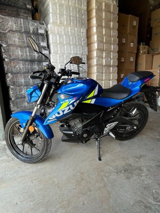 Suzuki GSX-S125 Naked Azul