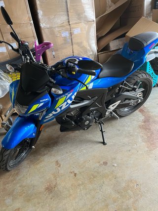 Suzuki GSX-S125 Naked Azul