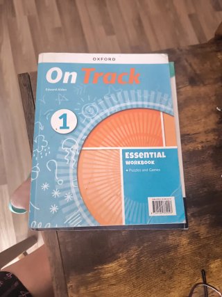 Libros de texto 1 ESO. Francés, música e ingles