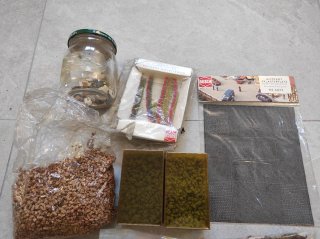 Materiale vario per plastici