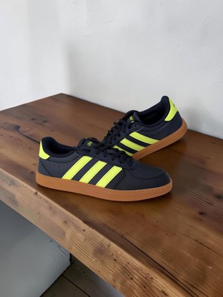 Zapatillas Adidas Azul y Amarillo