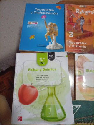 Libros de texto 3°ESO juncarejo