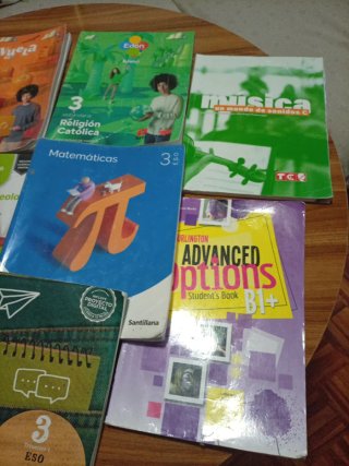 Libros de texto 3°ESO juncarejo