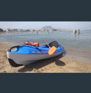 Kayak Bilbao Azul y Blanco