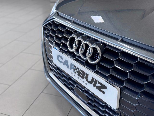 Audi A3 Sportback 35 TDI S line S tronic - 2022