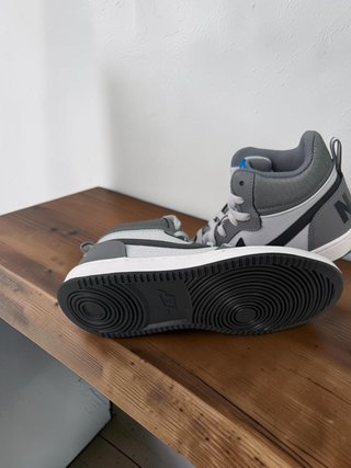 Zapatillas Nike gris