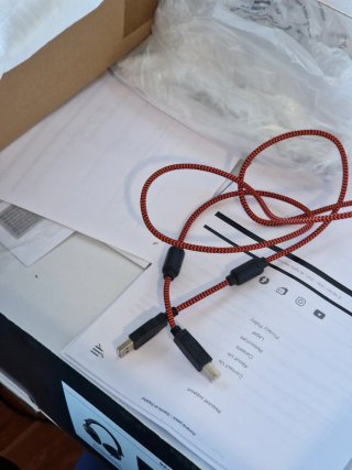 Hercules Impulse 500 DJ Controller