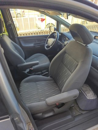 Ford galaxy  galaxy  2005