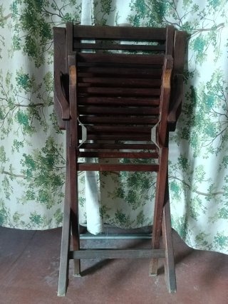 Silla de madera plegable