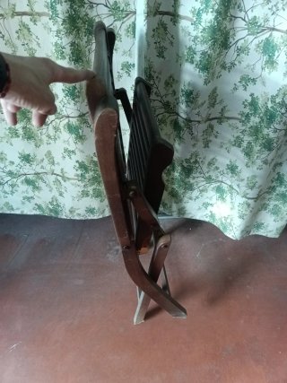 Silla de madera plegable