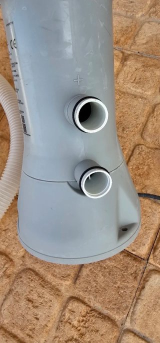 Depuradora Intex Cartucho Gris y Blanca