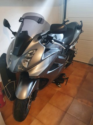 Honda VFR 800 ABS 2010 Unico propietario.
