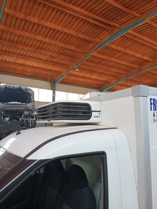 Caja isotermo frigorífico enchufable