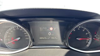 Peugeot 308 PureTech 130 Allure EAT8 96 kW (130 CV)