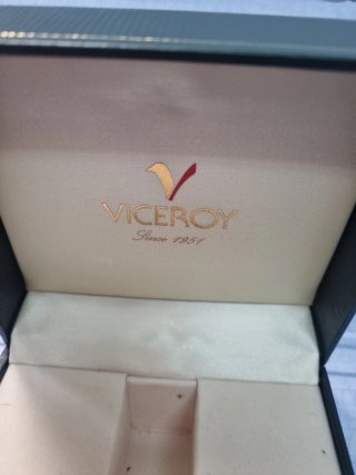 Reloj Viceroy Dorado y Blanco