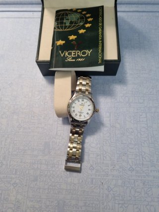 Reloj Viceroy Dorado y Blanco