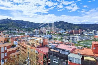 Piso en alquiler en La Teixonera en Barcelona