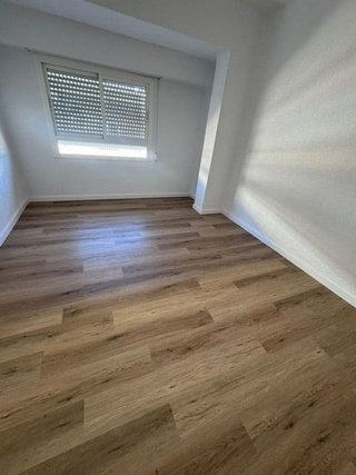 Piso en alquiler en El Castellar-L´Oliveral en Valencia