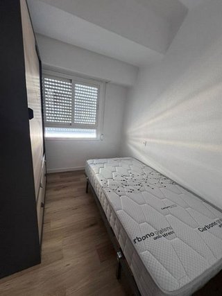 Piso en alquiler en El Castellar-L´Oliveral en Valencia