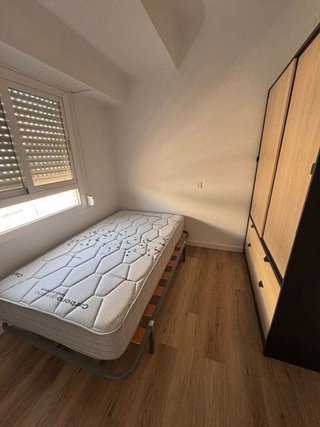 Piso en alquiler en El Castellar-L´Oliveral en Valencia