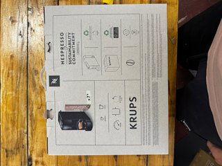 Nespresso Krups Essenza Mini XN110810