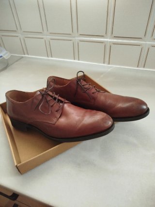 Scarpe in pelle da uomo