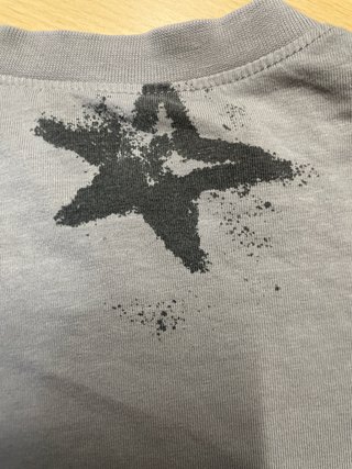 Camiseta Zara Estrellas Gris Talla S
