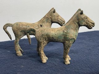 Coppia di cavalli in bronzo cinesi