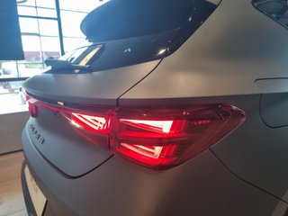 CUPRA LEON VZ 1.5 E-HYBRID 272 CV  2026