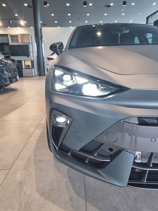 CUPRA LEON VZ 1.5 E-HYBRID 272 CV  2026