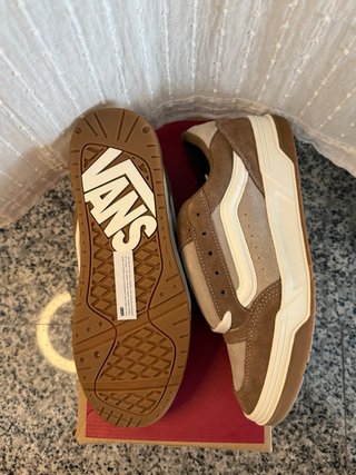 Zapatillas Vans Marrones y Beige