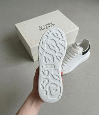 Alexander McQueen Sneakers Bianche Nere