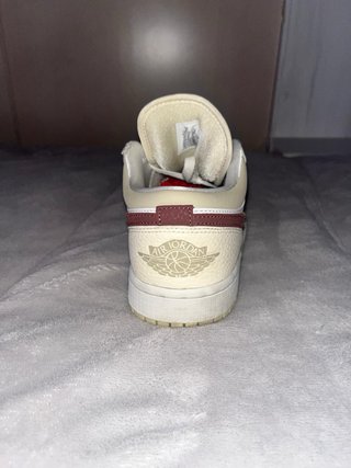 Nike Air Jordan 1 Low Beige/Rojo
