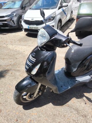 Honda PS 125 Scooter Automática Negra