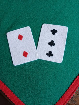 Tapete de mesa para jugar a cartas