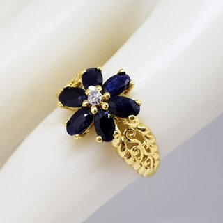 Anillo Oro 18K Flor Zafiros y Diamante
