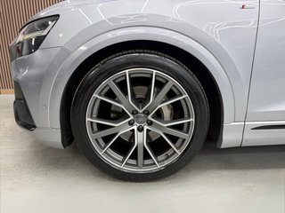 Audi Q8 Sline