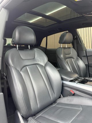 Audi Q8 Sline