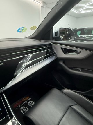 Audi Q8 Sline