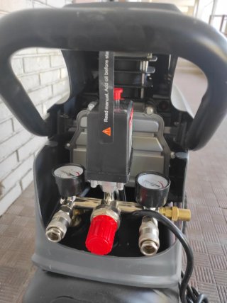 Compresor 2,5hp 25L